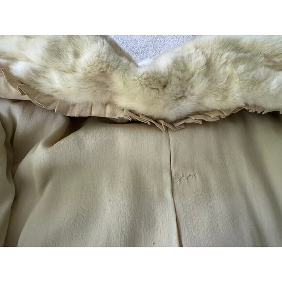 Jaeckel medium vintage blonde mink stroller with small collar. Exquisite - Picture 9 of 13